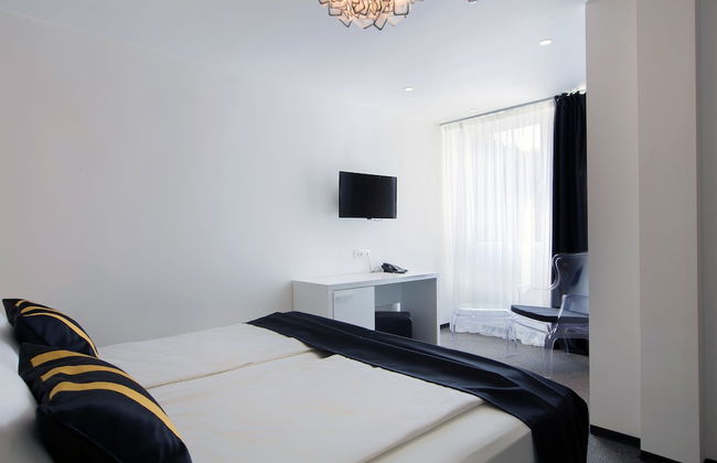B Gold Luxury Rooms - Foto 16