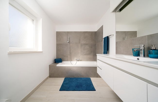 Luxury Almancil Villa With Heated Pool by Ideal Homes - Foto 7