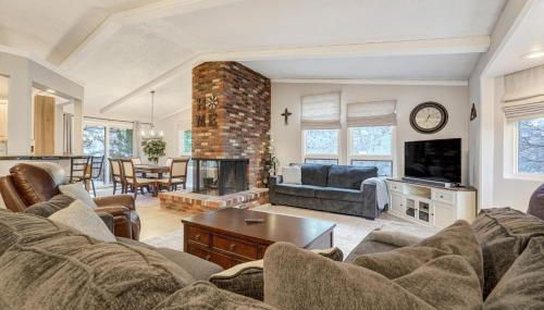 El Dorado- Cozy Retreat-Hot Tub-Upper Level - Foto 4