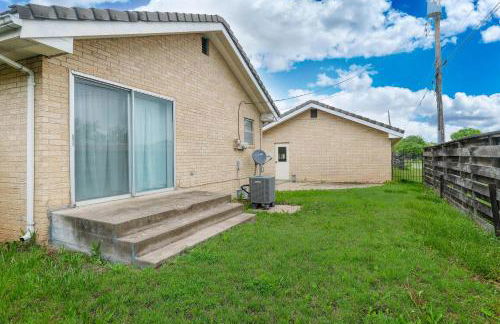 East Side Oasis 3BR 2 BA Coffee 5Min to Town East - Foto 3