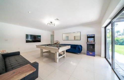 Luxury 7BR Villa Vizcaya Pool Sauna Gym Golf - Foto 9