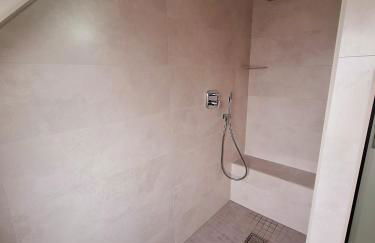 Eva's Home - Nähe Phantasialand, Therme Euskirchen, Eifel,sehr gute Bahnanbindung nach Köln - Foto 15