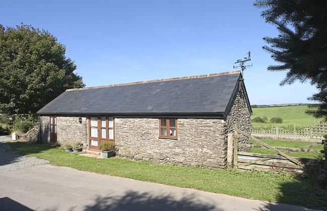 Polean Farm Cottages - Photo 72