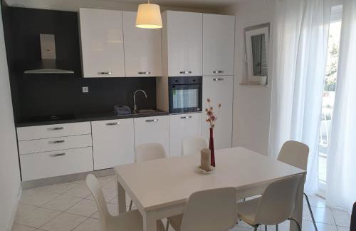 Apartmani Peran - Photo 35