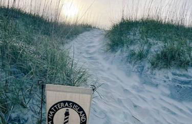 Dune Haus - Oceanfront w Hot Tub, Private Beach - Foto 44