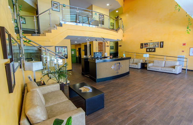 Hotel Apartamento Martín Alonso Pinzón - Photo 4