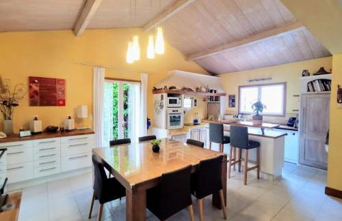 BELLE VILLA Piscine 120 m2, 8 pers, 3 belles chambres Près d'Aix-en-Provence - Foto 25