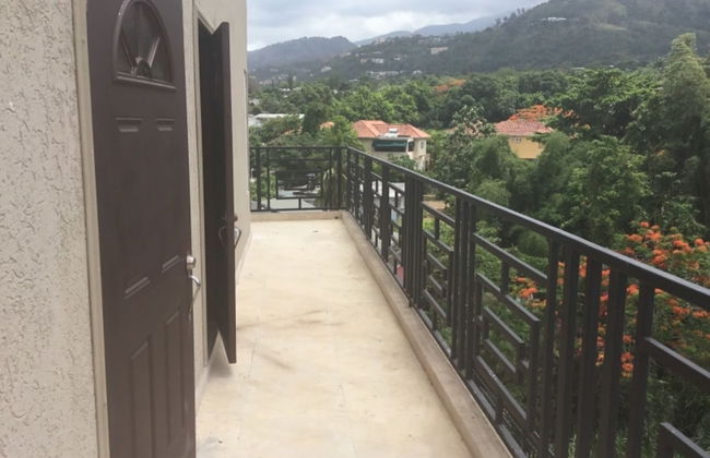 The Penthouse at Comfort Living - Foto 13