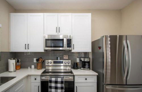 Stylish Lemon 2BR and 3BA Townhouse - Foto 14