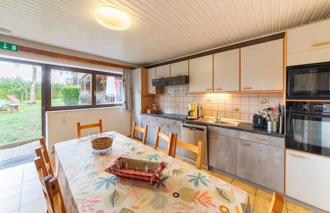 Holiday Home in Montleban With Sauna - Photo 10