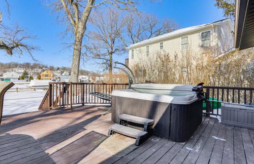 Family-Friendly! Waterfront Home on Lake Hopatcong - Photo 23