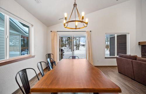 Elk Grove Getaway - Photo 7