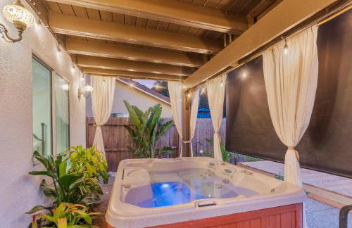 Elegant Retreat- Sleep 10-Boho Dome Lounge-Hot Tub-Games-Golf-Serene Getaway - Foto 60