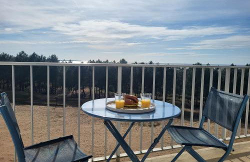 Appartement rénové pour 4 pers., vue mer, salle de jeux et parking inclus - FR-1-364-180 - Foto 1