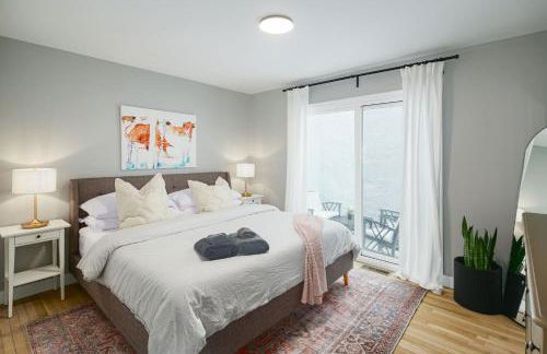 2BR in Heart of Queen Village - walk to everything! - Foto 6