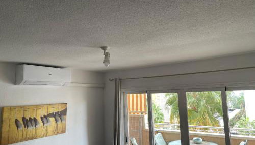 Precioso apartamento en Urbanización junto al mar. - Photo 2