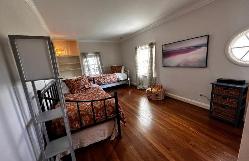 Idyllic County Escape - Photo 7