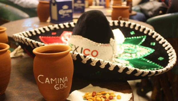 Guadalajara Traditional Cantinas Tour - Foto 3