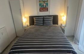 Seafront - beautiful flat with aircon and comfortable loggia - Foto 16