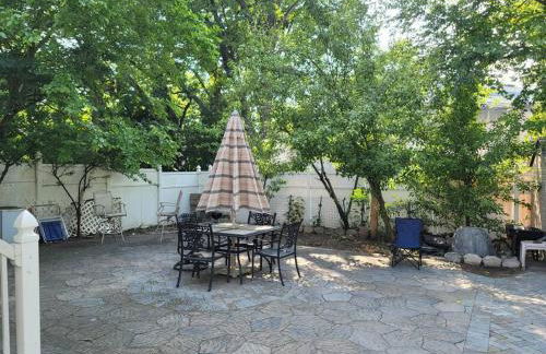 Stunning 4BR home close to NYC - Foto 21