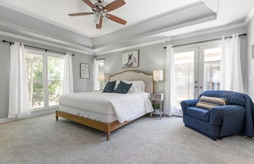 Fully Fenced Rustic Home Minutes From Truist Park - Foto 4