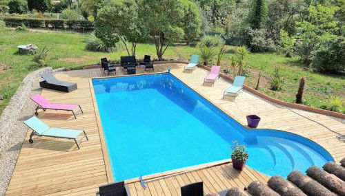 VILLA avec piscine - 4 chambres - parking - calme - Foto 3