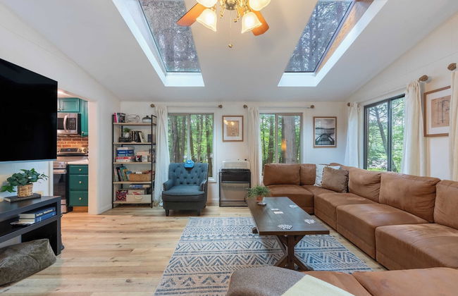 Lakeshore Oasis by Avantstay Private Beach, Views, Hot Tub, Volleyball - Foto 7