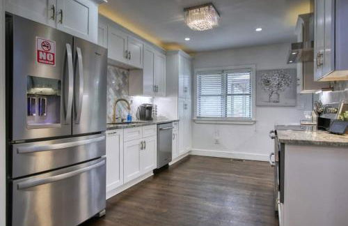 Buckhead 8BR GetawayOpen Layout,Ideal for Groups - Foto 31