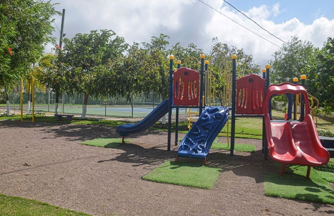 HAPPY HOLIDAYS at Drax Hall Country Club - Foto 32