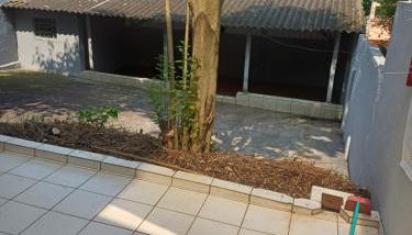 Linda Casa para grupo/ 1km da Expo SP /500m metrô - Foto 2