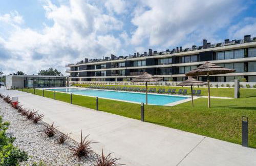 Green Coast Beachfront Retreat By Minhos Guest - Photo 24