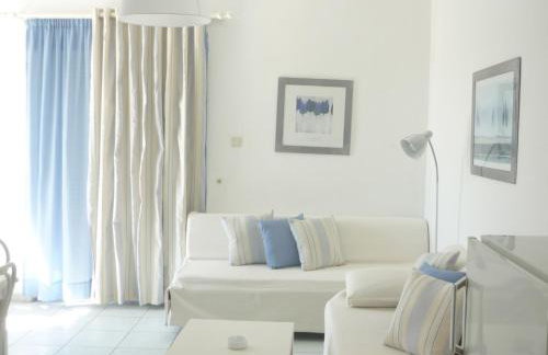 Villa Fleria Seaside Studios & Apts - Foto 8