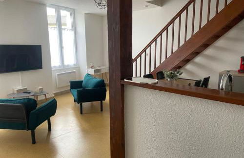 Logement familial 3 chambres 2 wc 2 sdb Futuroscope Arena Aquascope Palais des Congrès - Foto 8