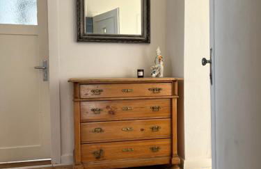 CK Business Apartments 4BR, WLAN, Parking - Foto 16