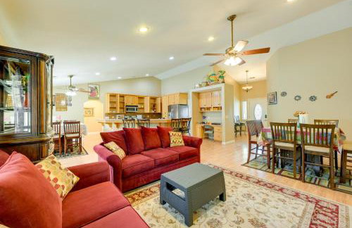 Porterville Getaway with Patio and Valley Views! - Foto 1