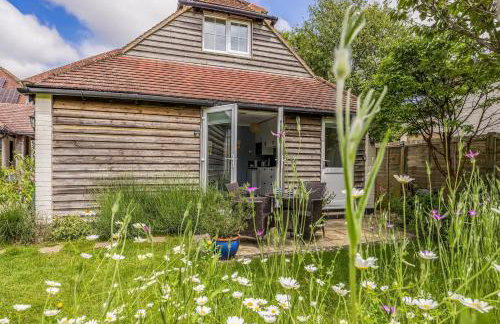 Walk to West Wittering Beach - Pass the Keys - Foto 28