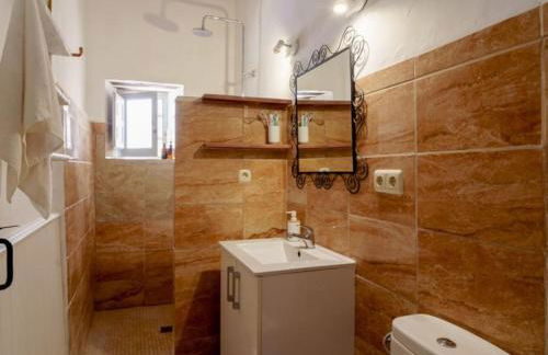 Casa rural con jacuzzi y chimenea en paraje único - La Casa del Pino - Foto 21