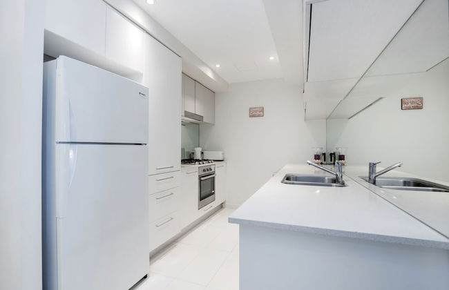 Silvershore Apartments on the Broadwater - Foto 26