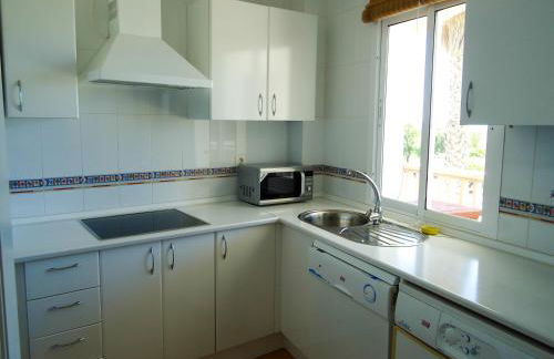 Vista al Mar con Terraza - Costa Ballena Apartamento primera linea de playa - Photo 7