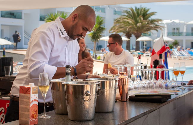 Hotel Plaza Palmeras - Foto 28