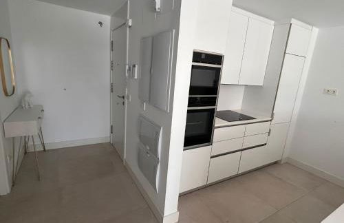 Modern garden apartment by Cabopino golf - Photo 6