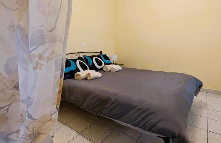 Central Apartment in Agios Konstantinos - Photo 39