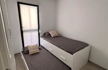 Ático De Lujo 140m2 con Terraza en el Centro, junto a la playa, restaurantes y chiringuitos en Punta Umbría - 10 Personas - Foto 24