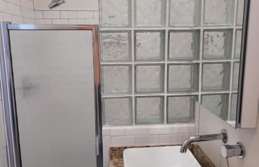 The Glarum House - Gorgeous Historic Home & AC! - Foto 23