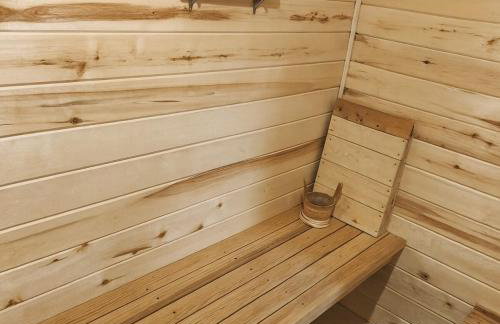 Cozy Home with Sauna 5 bedrooms 3 bathrooms Sleeps 12 - Foto 4