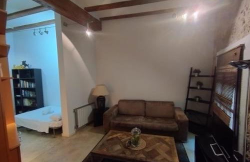 Cozy apartment in the old town - San Ramon - Photo 2