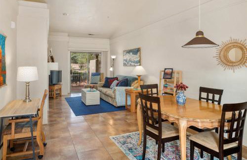 Refreshing Sedona Sanctuary with Pool and Hot Tub for Family - Foto 15