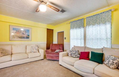 The Whacky Shack Family Cabin with Fire Pit! - Photo 16