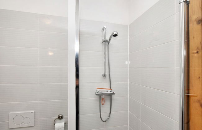 Holiday Home Ideal for Groups - Photo 22