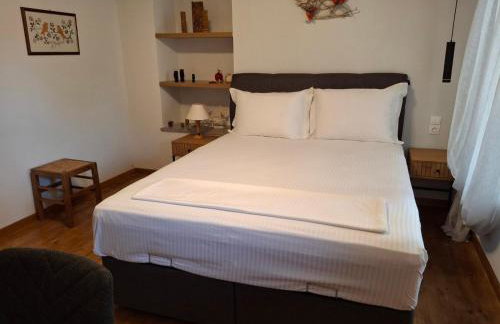 Trikeri Inn - Photo 26